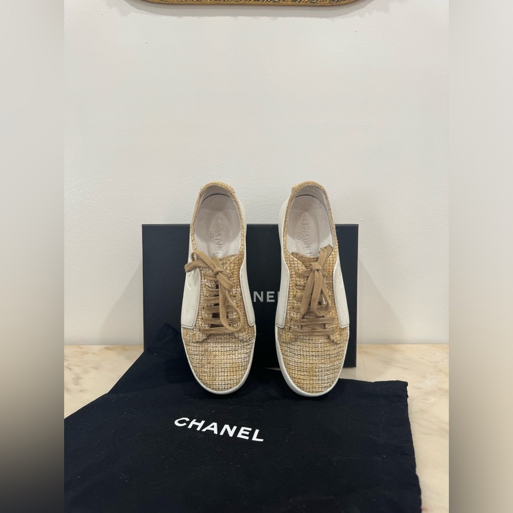 Authentic Chanel Fantasy Tweed Sneakers 38 1/2 EU Beige Gold